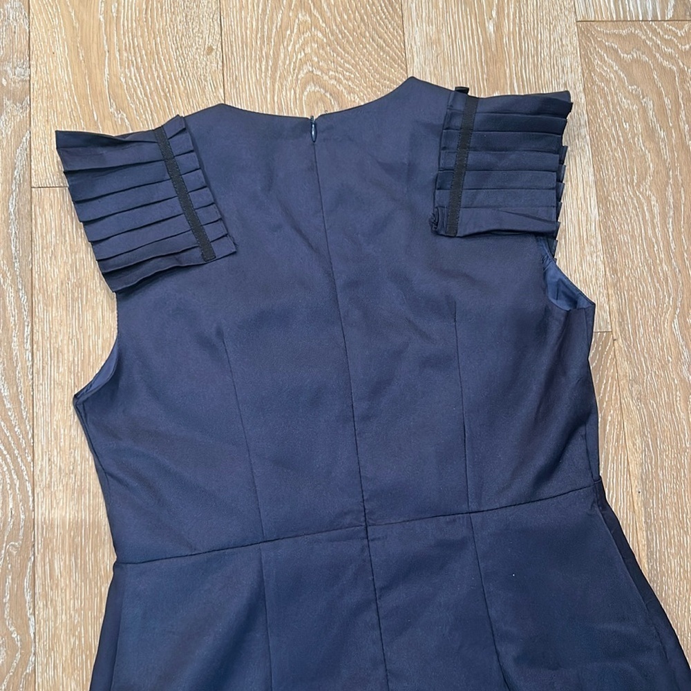 NWT BEULAH Dress - Picture 12 of 12